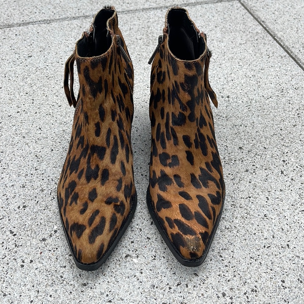 Sam Edelman Leopard print ankle boots
